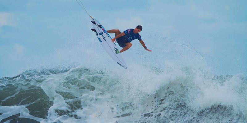 El Salvador mantiene su posicionamiento en la élite del surf mundial: Vuelve al CT en 2025